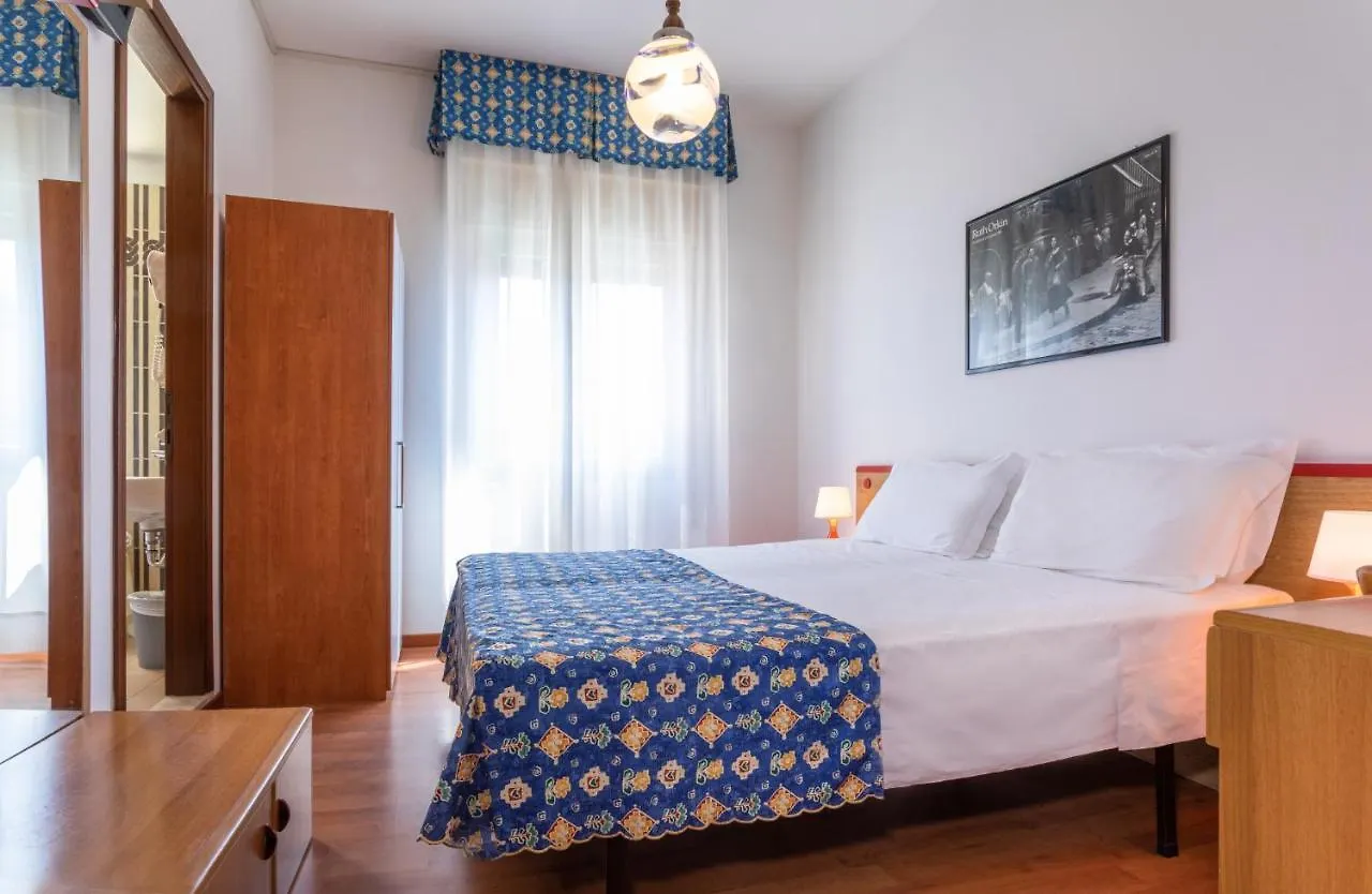 Hotel Diana Лидо-ди-Езоло