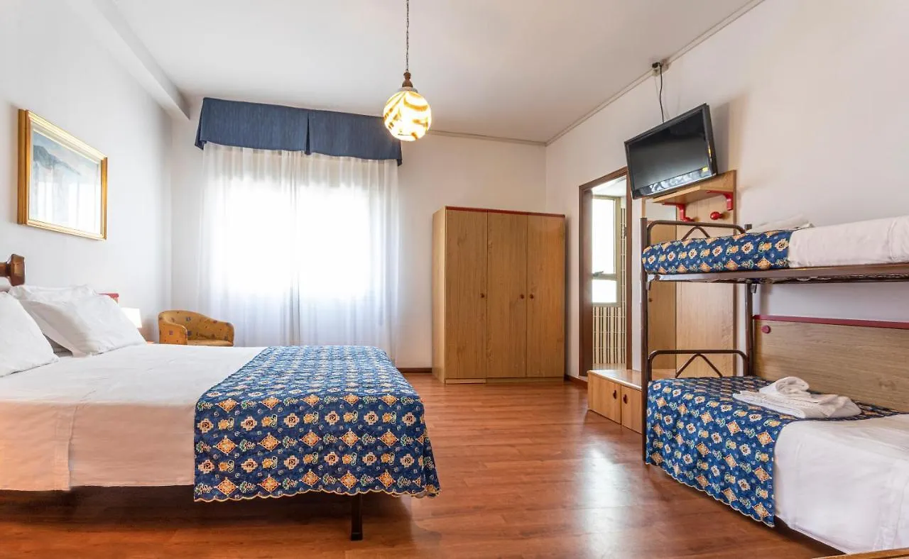 Hotel Diana Лидо-ди-Езоло