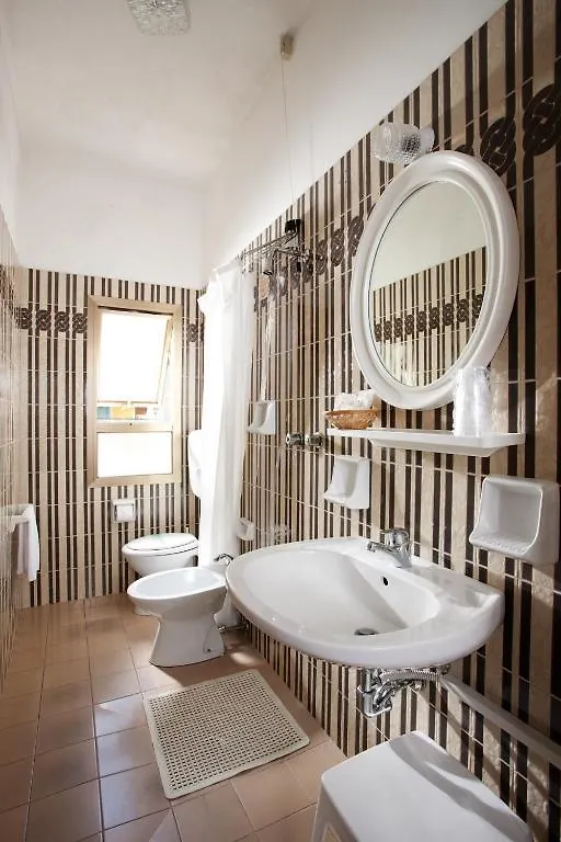 ***  Hotel Diana Лидо-ди-Езоло Италия